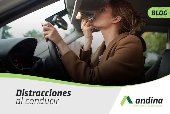 Distracciones al conducir: pequeños segundos que pueden cambiarlo todo